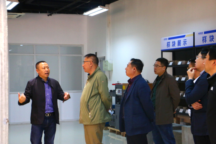 熱烈歡迎青島市住建局領導蒞臨我司調研指導工作