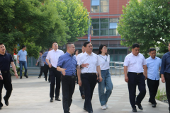 熱烈歡迎縣領導來我公司調研指導工作